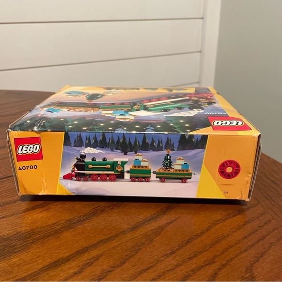 Lego Creator 40700 Winter Holiday Train GWP Promotional Set Sealed *Box Damage - Picture 5 of 7